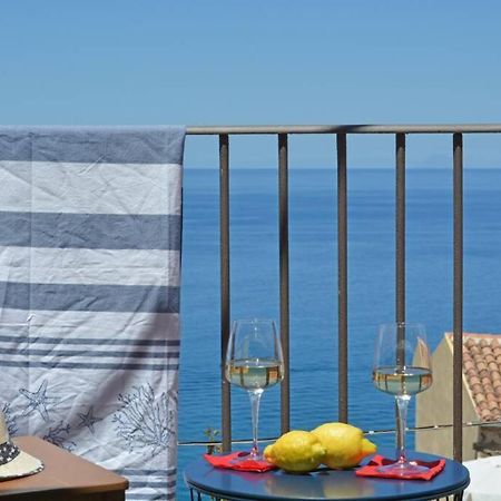 Terrazza Ambrogio Sant'Ambrogio (Sicily) Exterior photo